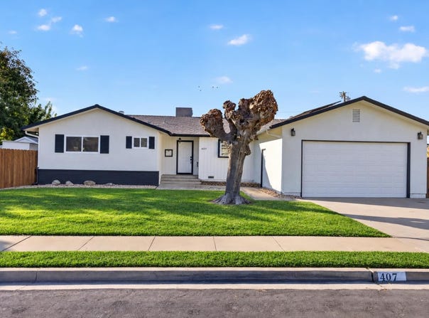 407 E Richardson WAY, HANFORD, CA 93230