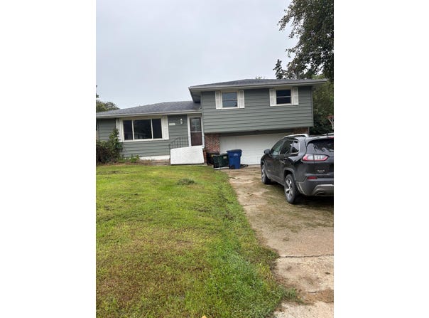 19809 BEVERLY MANOR Lane, COUNCIL BLUFFS, IA 51503