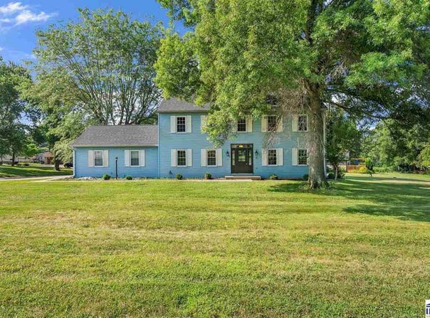 32 Edgelea Drive, Greencastle, IN 46135-9208
