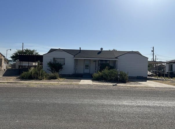 903 S Elizabeth, Crane, TX 79731