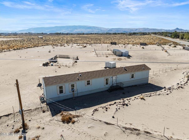 2035 E 7th Street, Silver Springs, NV 89429