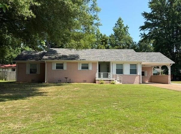 504 Franklin Dr., PARIS, TN 38242