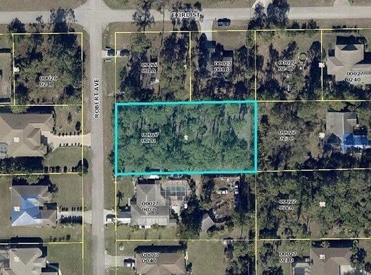 220 Robert Avenue, Lehigh Acres, FL 33936