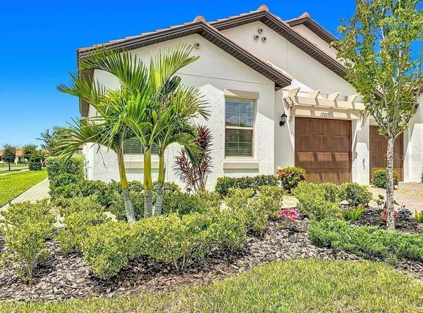 17255 HOLLY WELL Avenue, WIMAUMA, FL 33598