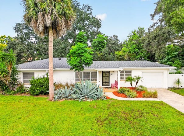 2329 SOUTHLAND Road, MOUNT DORA, FL 32757