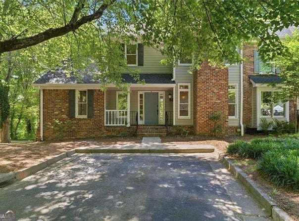 226 Riverview Trail, Roswell, GA 30075