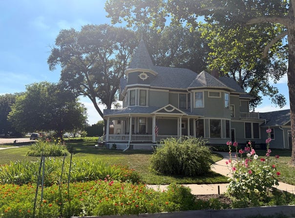 304 W Dayton St., Cedar Rapids, NE 68627