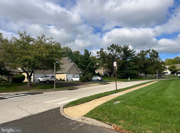 2306 ORCHARD HILL Circle, WARRINGTON, PA 18976