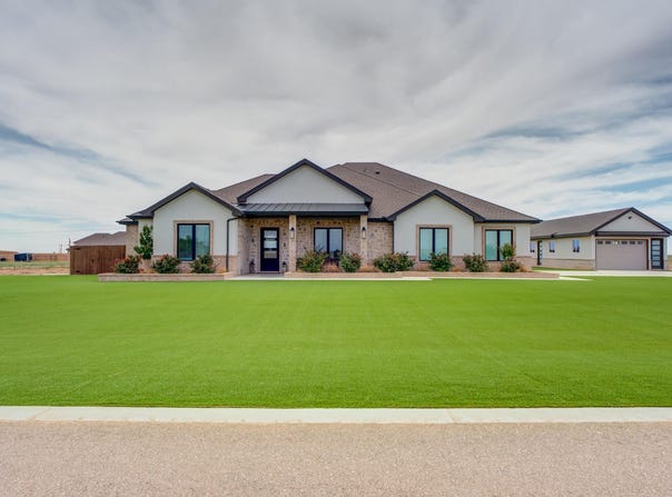 1111 Cooper Drive, New Home, TX 79383
