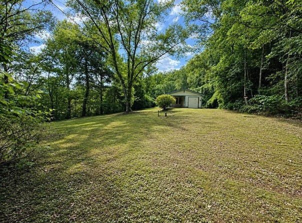 144 Lequire Rd, Pinsonfork, KY 41555