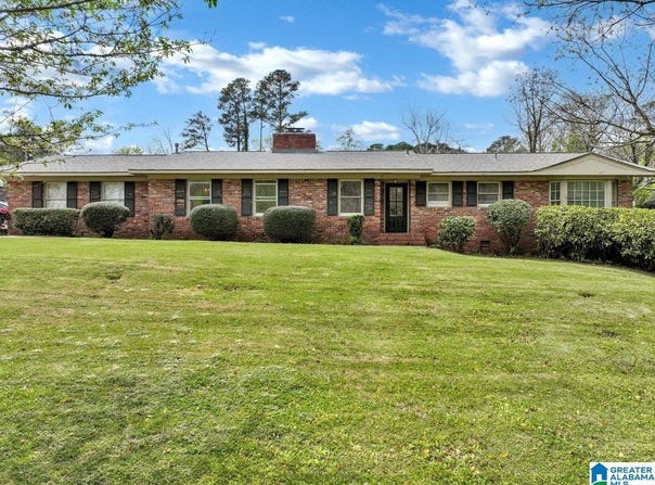 903 BRIARCLIFF ROAD, CULLMAN, AL 35055
