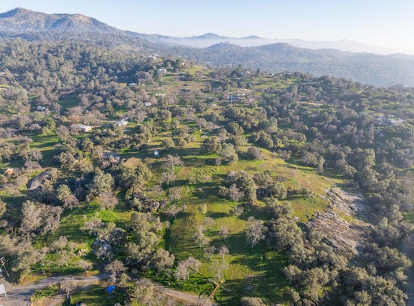 1234 Prather, Prather, CA 93651