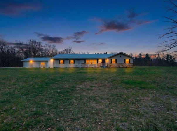 360 County Road 66, Corning, OH 43730