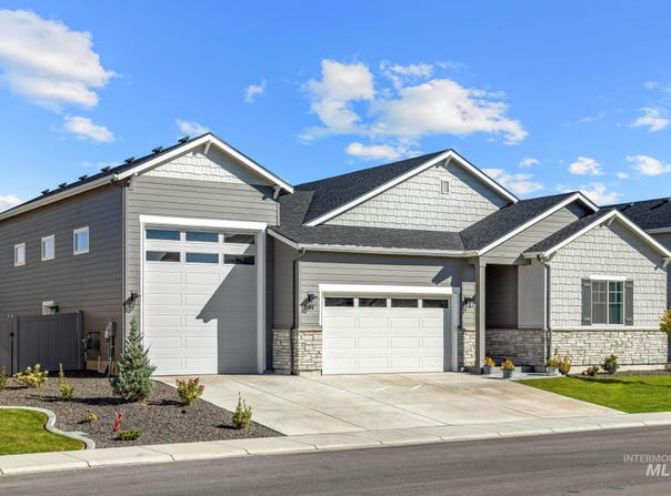 2194 N Mountain Vista Ave, Star, ID 83669
