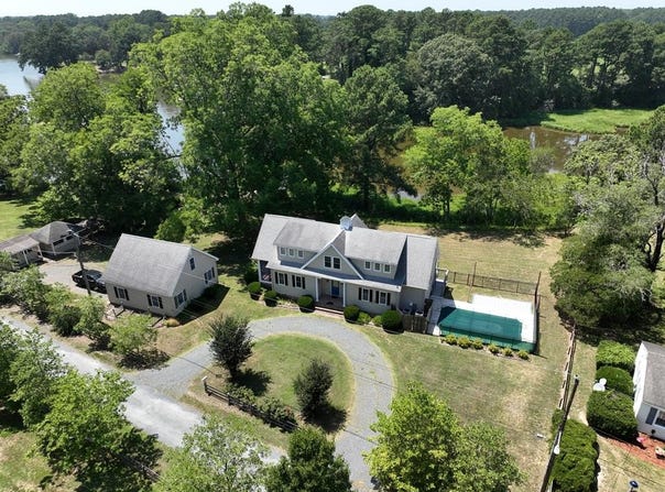 1 TURNER ST, ONANCOCK, VA 23417