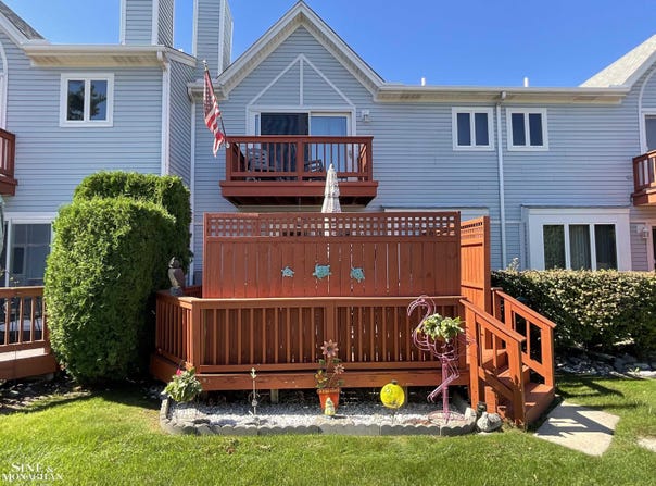 148 Kenyon Drive, Algonac, MI 48001