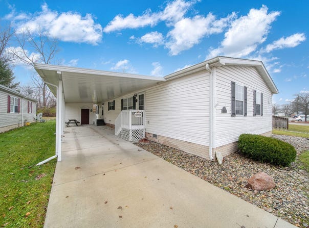 301 Hidden River Drive, Adrian, MI 49221