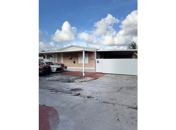 1133 SW 130th Ave, Miami, FL 33184