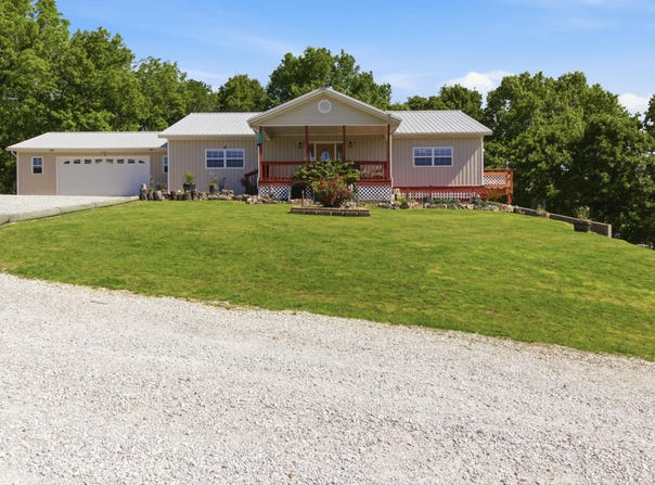 12968 Farm Road 2090, Purdy, MO 65734