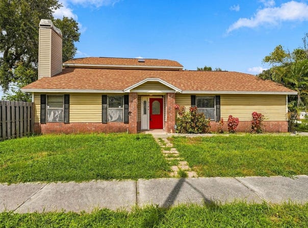 2184 SPRINGRAIN Drive, CLEARWATER, FL 33763