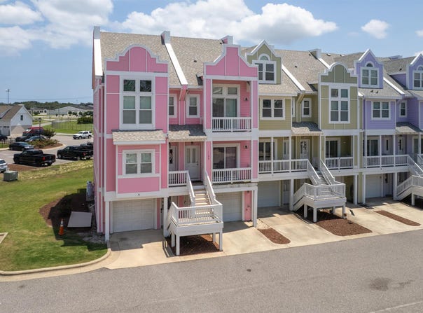 1108 Cambridge Road, Kill Devil Hills, NC 27948
