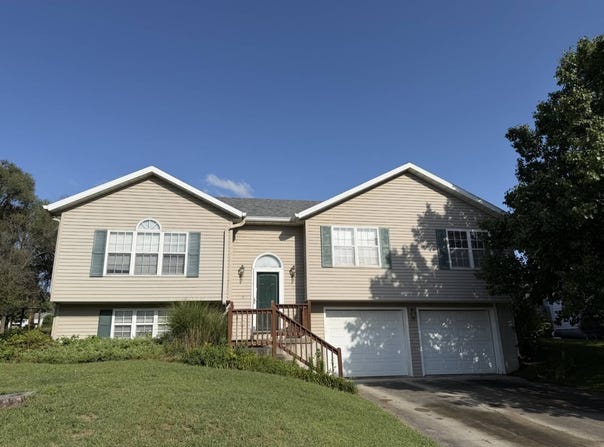 105 Hillcrest St, Chillicothe, MO 64601