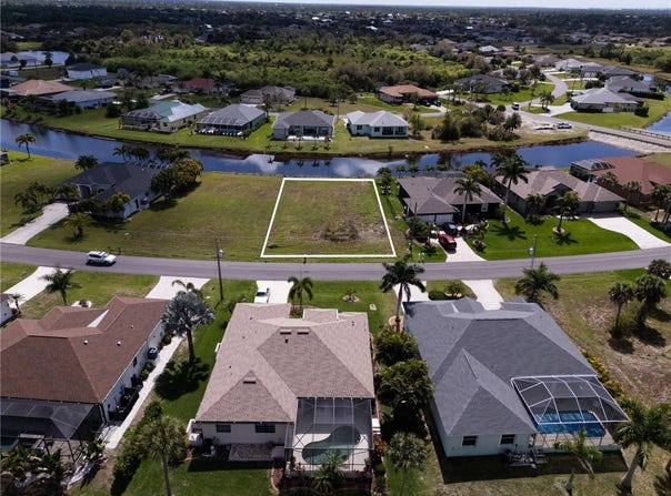 134 WHITE MARSH Lane, ROTONDA WEST, FL 33947
