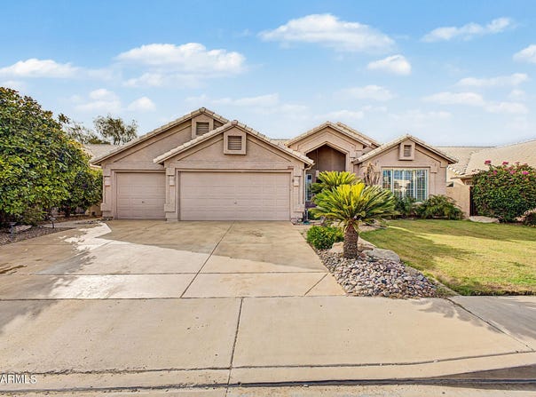 21096 N 64TH Avenue, Glendale, AZ 85308