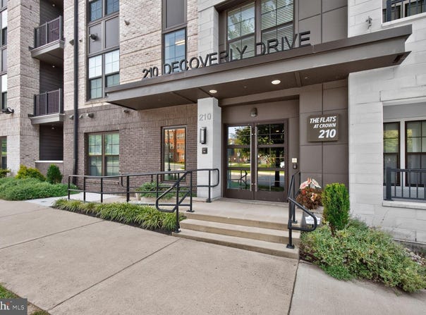 210 DECOVERLY Drive, GAITHERSBURG, MD 20878
