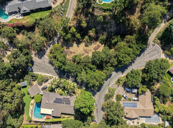 1220 Flintridge Circle, La Canada Flintridge, CA 91011