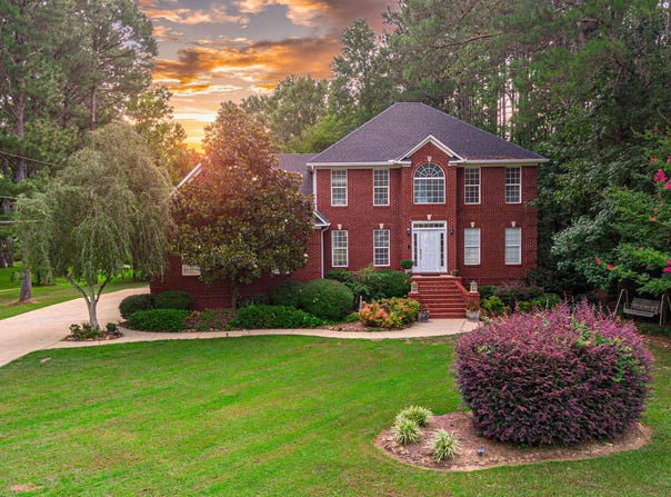 3010 AARON WAY, GADSDEN, AL 35903