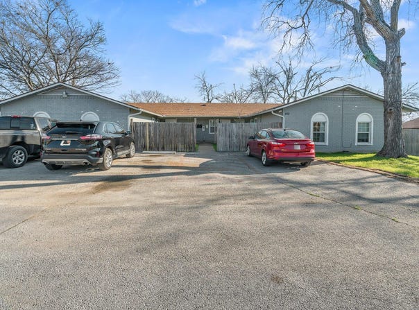 410 Old Thorndale Rd, Taylor, TX 76574