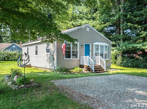 218 Deepwood Drive, Hebron, CT 06231