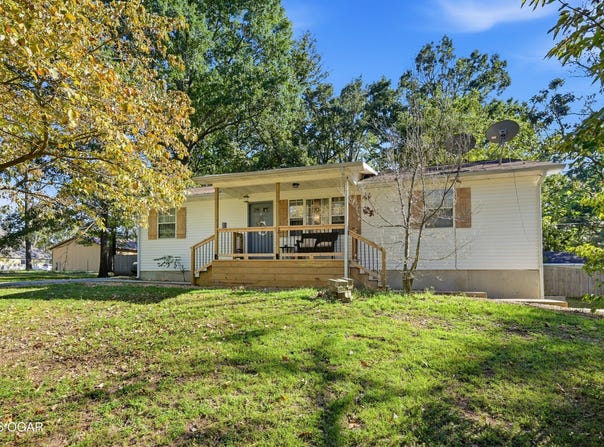 12632 Dogwood Road, Carthage, MO 64836