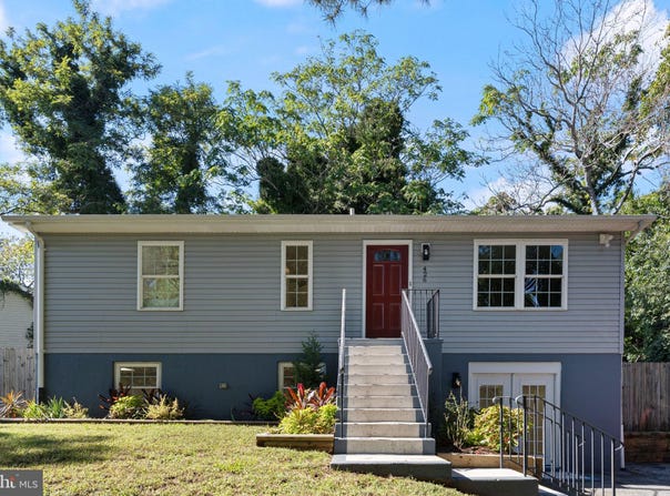 426 SEAGULL Lane, LUSBY, MD 20657