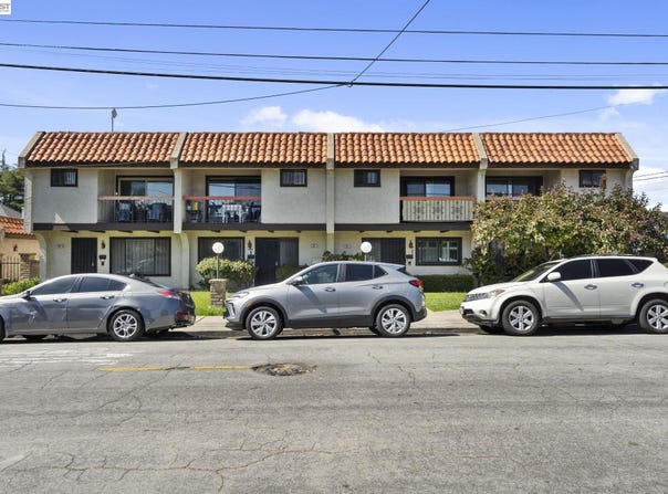960 Joaquin Ave, San Leandro, CA 94577