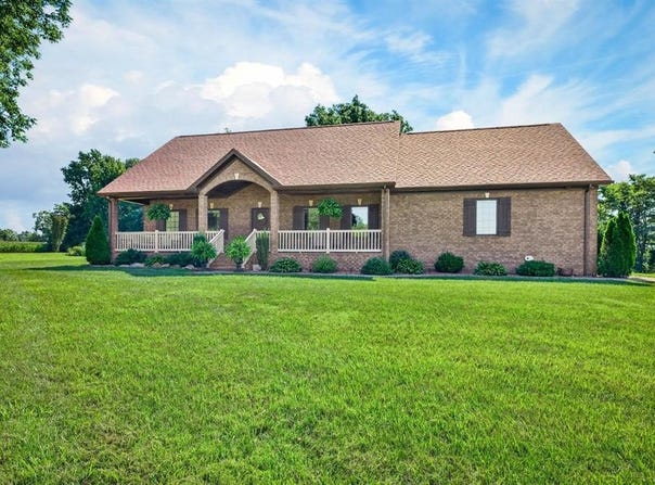 10835 Jackson Road N, Utica, KY 42376