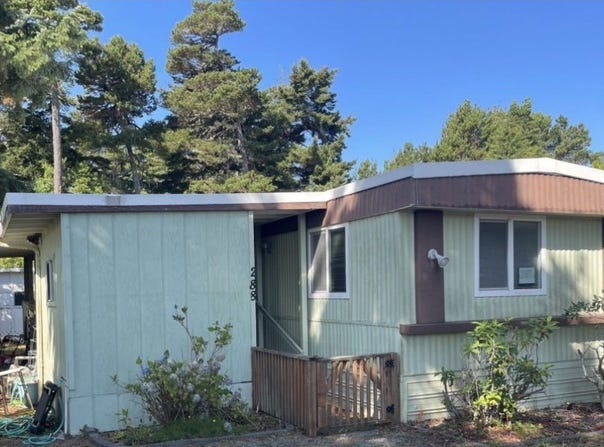 1600 RHODODENDRON Dr, Florence, OR 97439