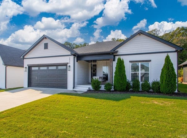 2525 Overcup, Conway, AR 72034