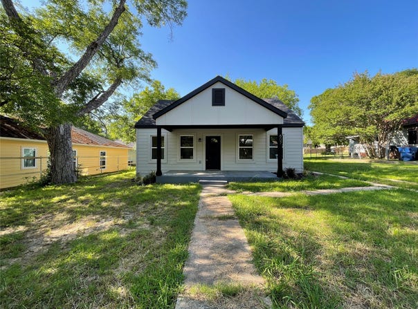 607 E Monterey Street, Denison, TX 75021