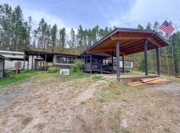 1783 DEARINGER Rd, ADDY, WA 99101