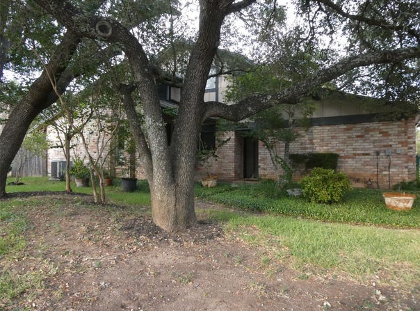 1004 E SOLANO Dr NE, Austin, TX 78750