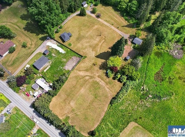 1718 S 3rd lot: 1718 S Third, Sequim, WA 98382