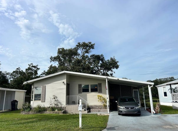 1353 FOUR SEASONS BLVD., Tampa, FL 33613