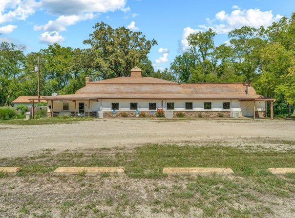 2848 SE 29th ST, Topeka, KS 66605