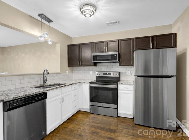 118 Steam Engine Drive, Mooresville, NC 28115