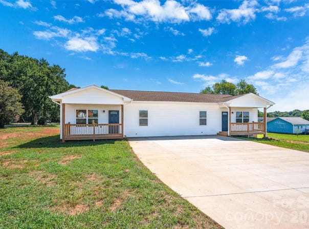 4000 Herman Sipe Road, Conover, NC 28613