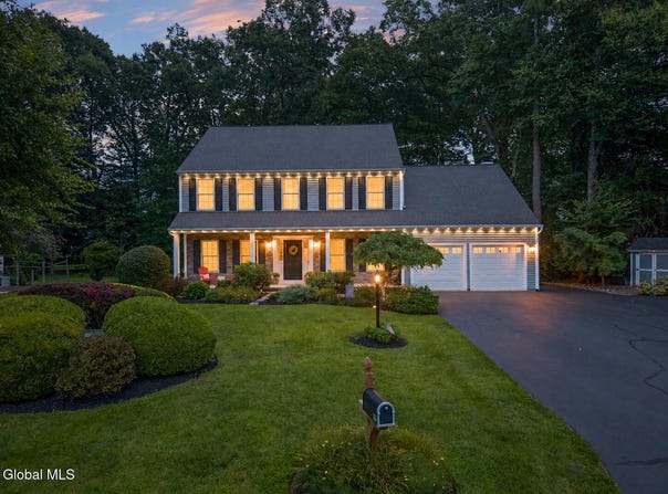 40 Willow Drive, Delmar, NY 12054