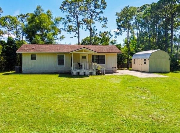 16140 E PREAKNESS Drive, LOXAHATCHEE, FL 33470
