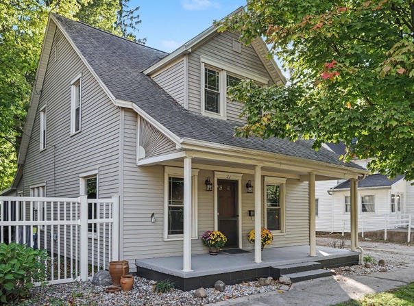 23 Peckham Street, Coldwater, MI 49036